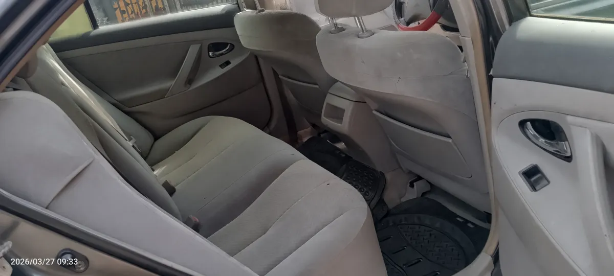 CLEAN TOYOTA CAMRY 2008 - Image 5