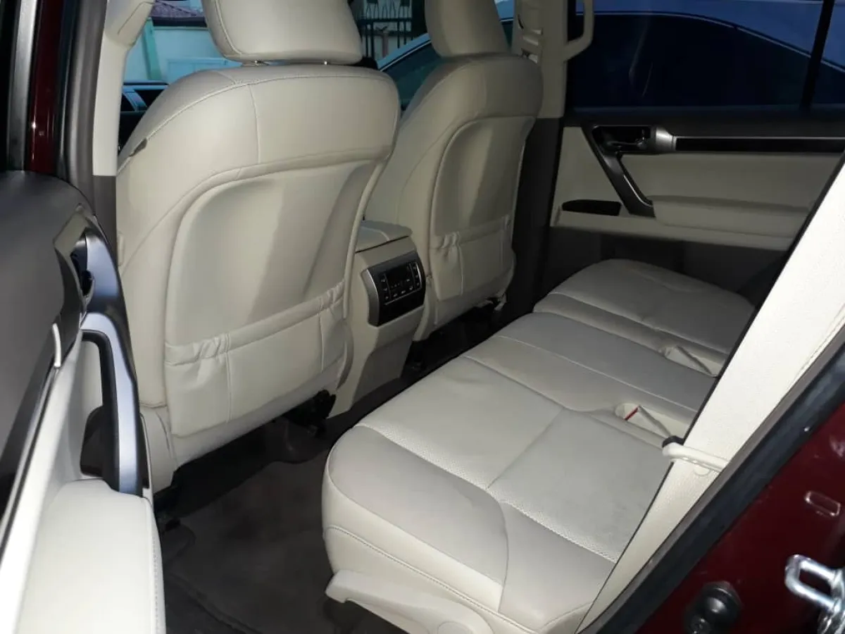 Lexus Gx470 Full Option Only Serious Buyer - Image 3