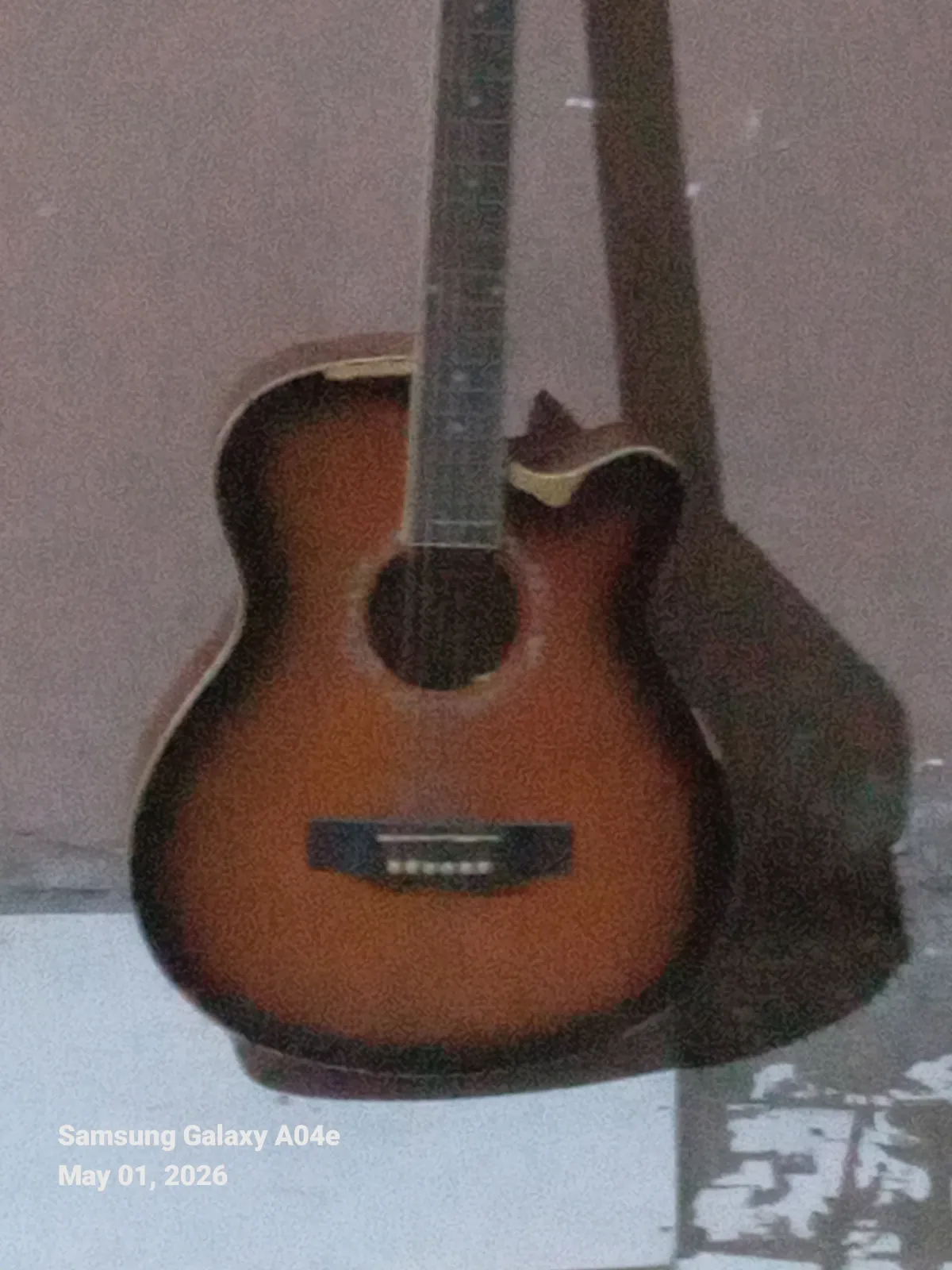 Standard Japan Professional Acoustic Guitar (Sunburst Cutaway) - Image 2