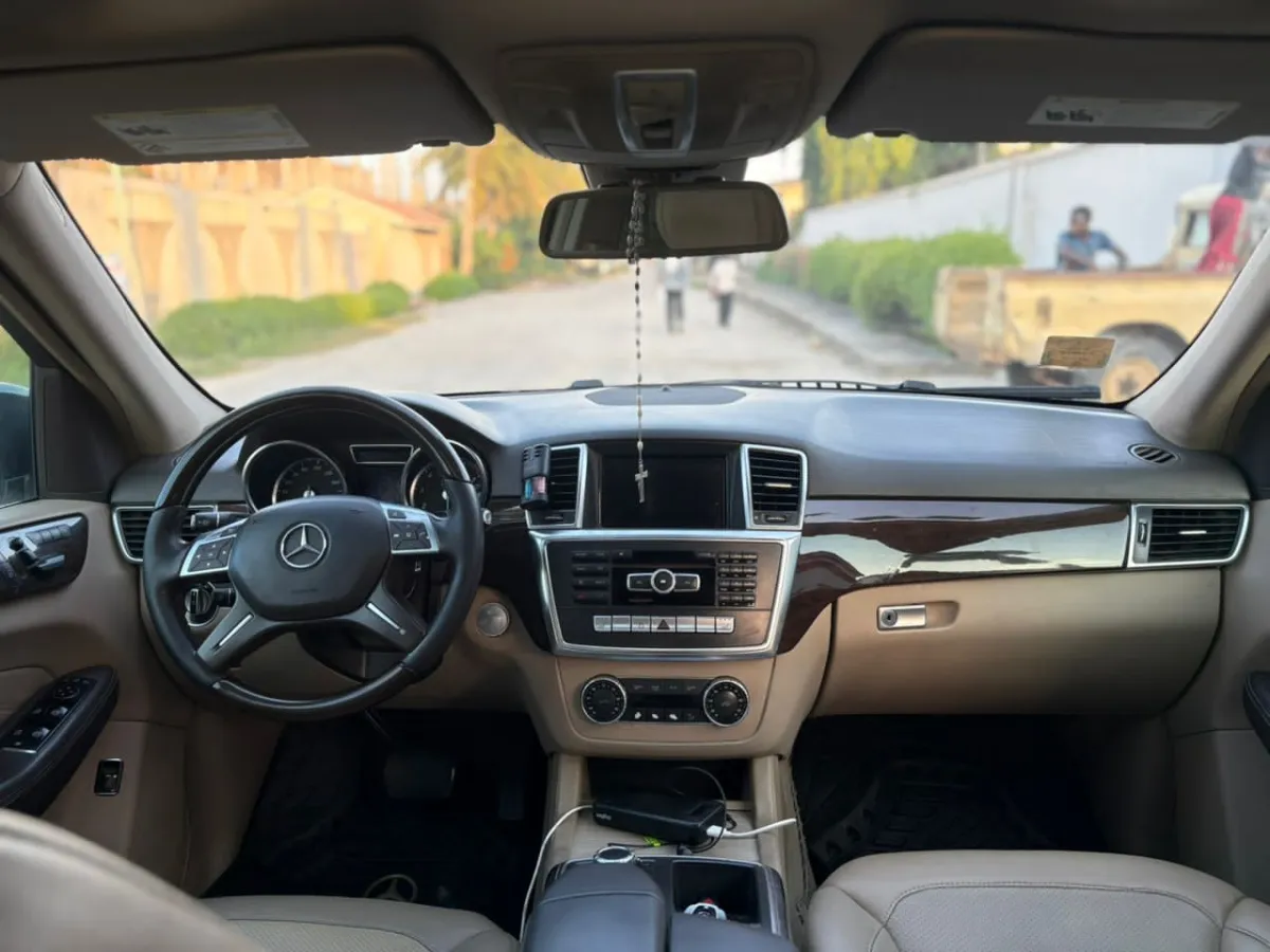 ML350 2013 REGISTERED FOR SALE, Location LEKKI CHEVRON LAGOS - Image 2