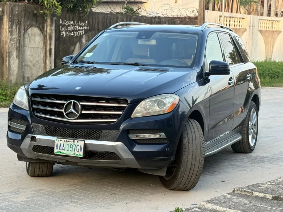 ML350 2013 REGISTERED FOR SALE, Location LEKKI CHEVRON LAGOS - Image 7