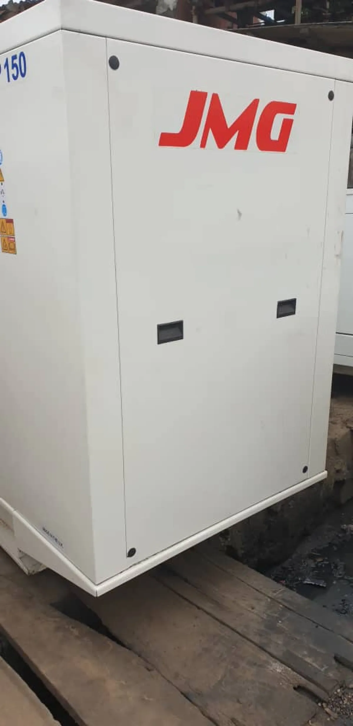 150KVA FAIRLY USED FG WILSON PERKINS GENERATOR FOR SALE - Image 4