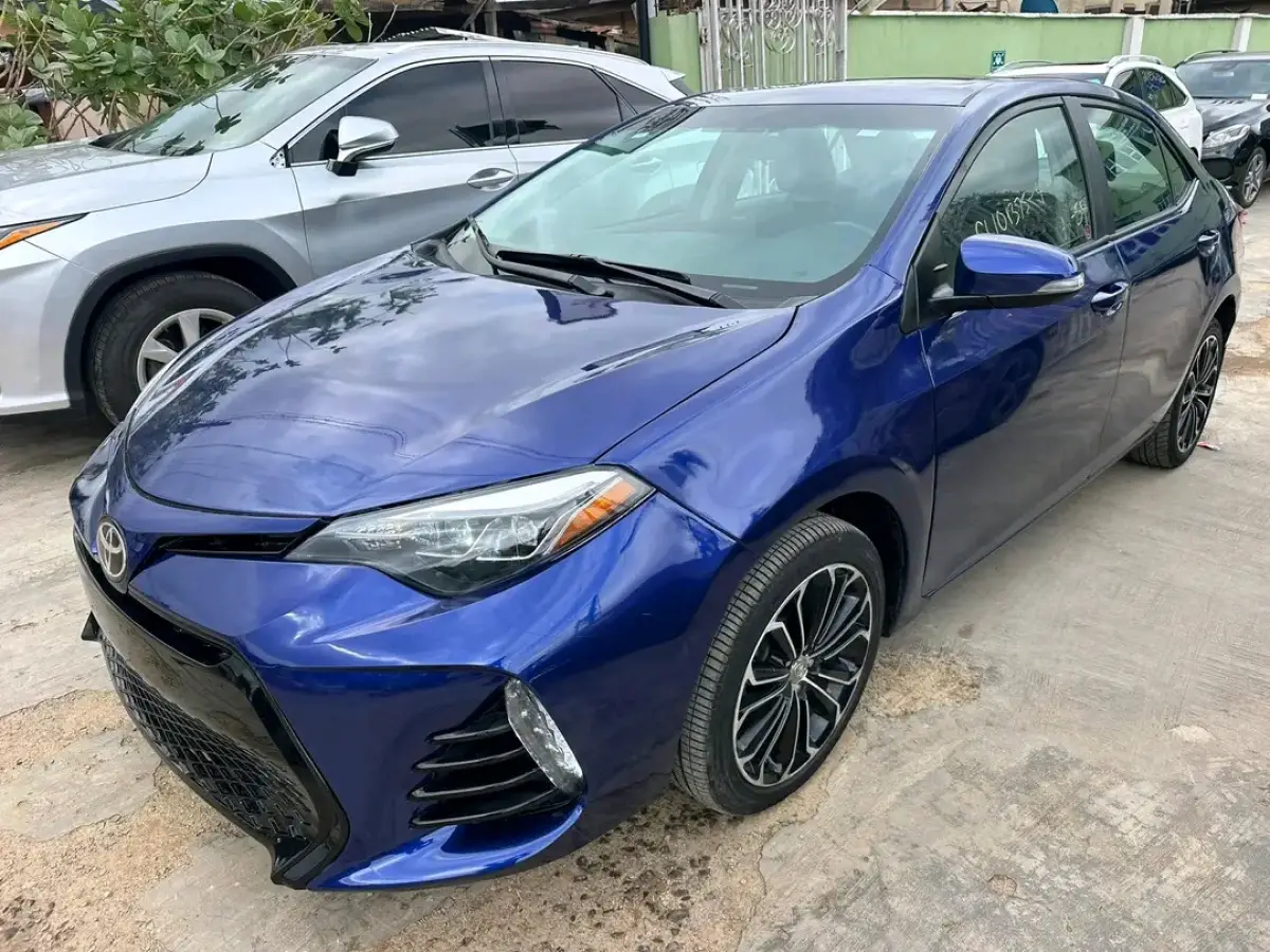 Toyota Corolla Sport - Image 2
