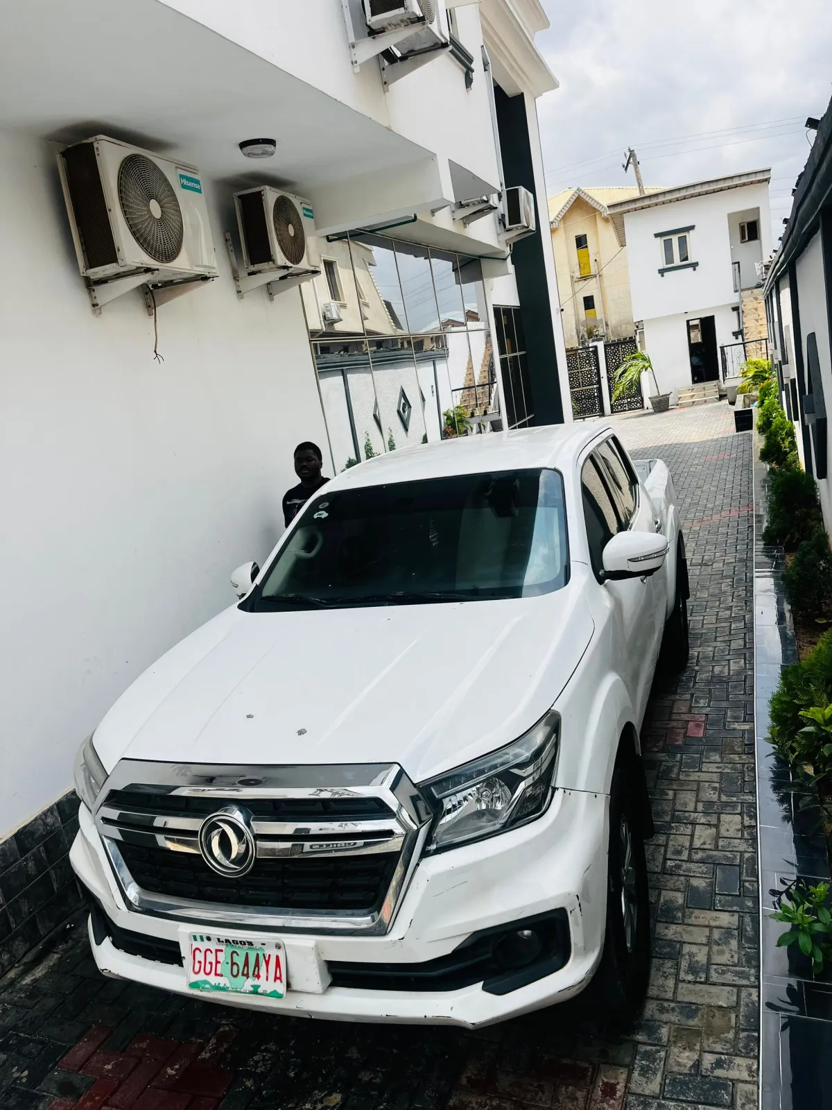 Vehicle - Image 6