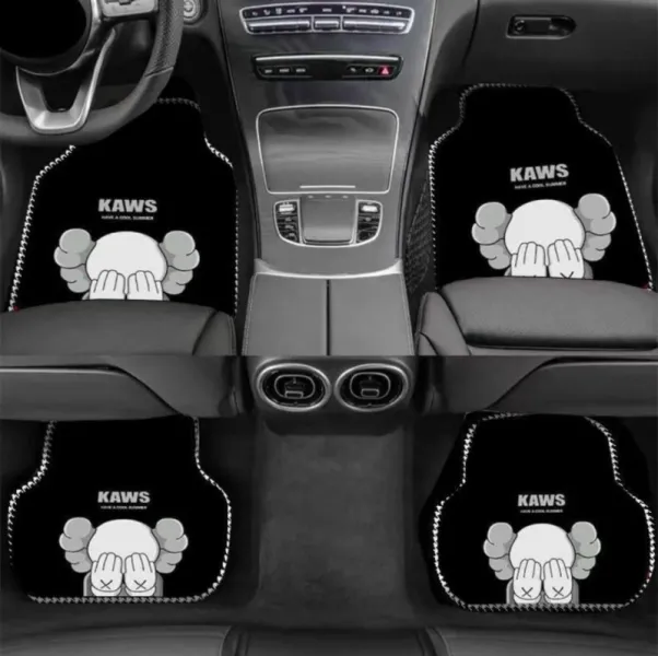 Universal 4-Piece Premium Car Floor Mat Set - Urban Streetwear Graffiti Des