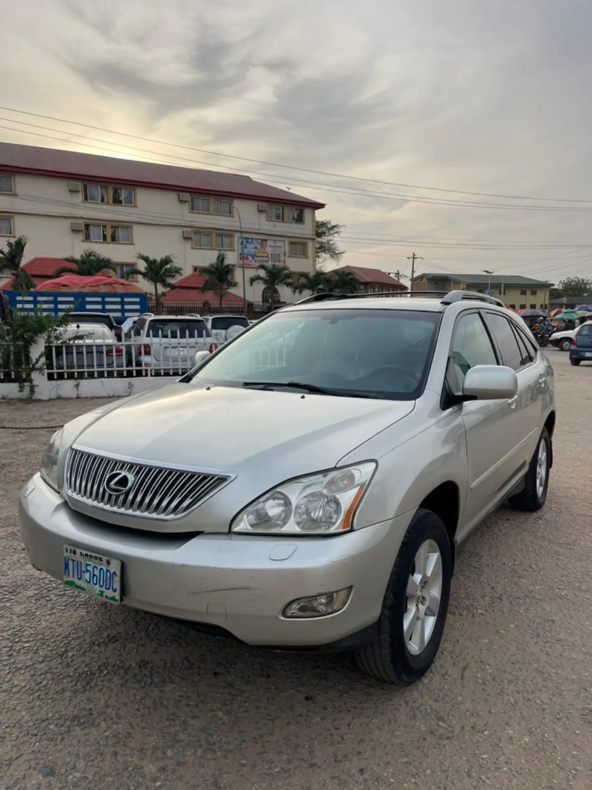 Lexus Rx 330 - Image 3