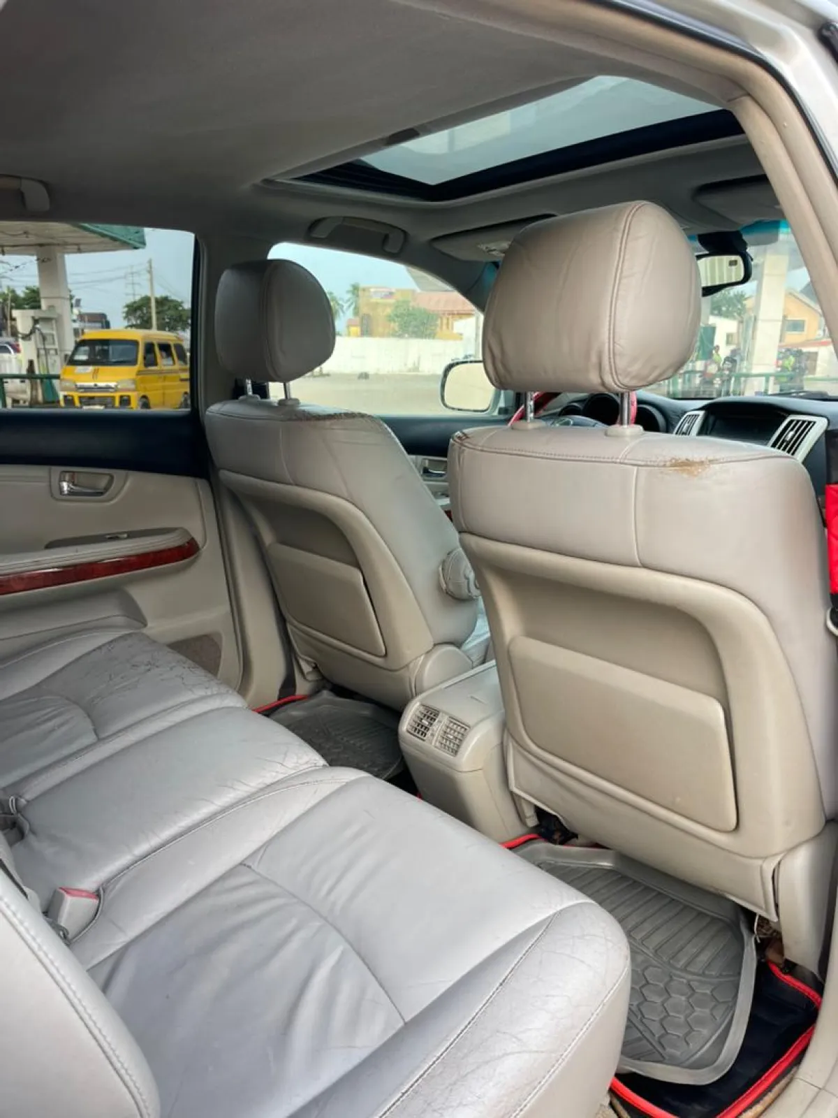 Lexus Rx 330 - Image 5