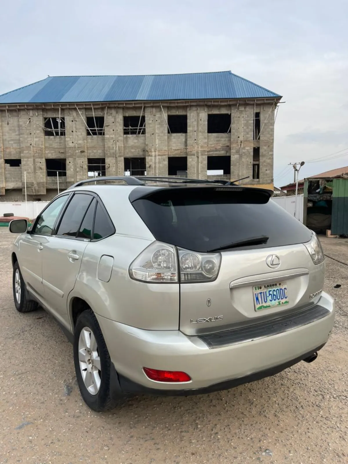 Lexus Rx 330 - Image 9