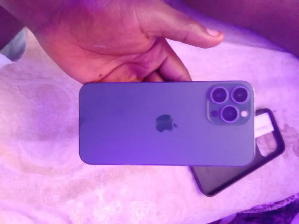 iPhone 13 Pro Max - Image 3