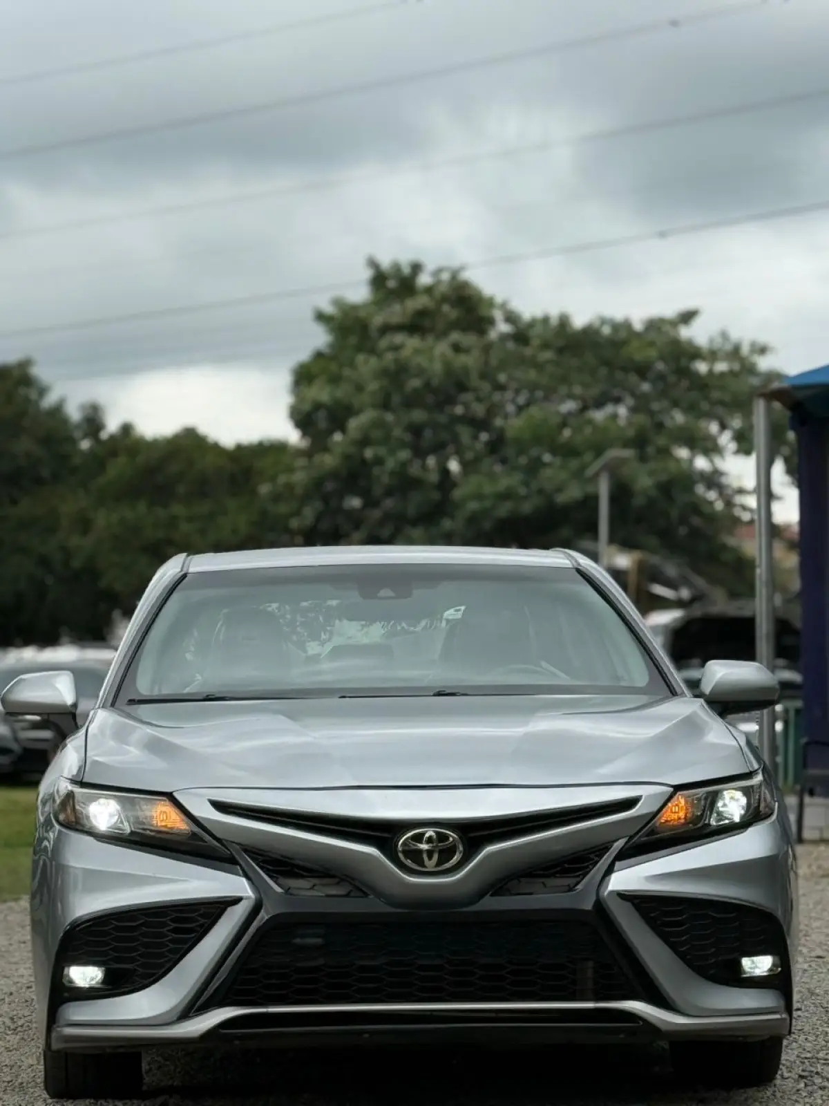 FOREIGN USED 2021 TOYOTA CAMRY SE FOR SALE - Image 1