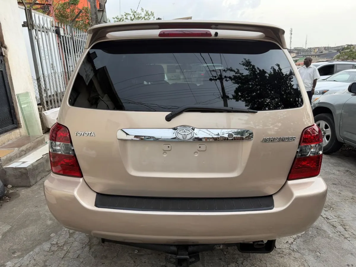 2006 Toyota Highlander Limited - Image 5