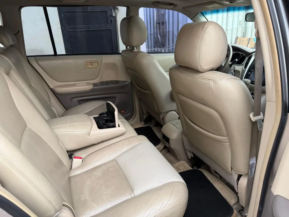 2006 Toyota Highlander Limited - Image 7