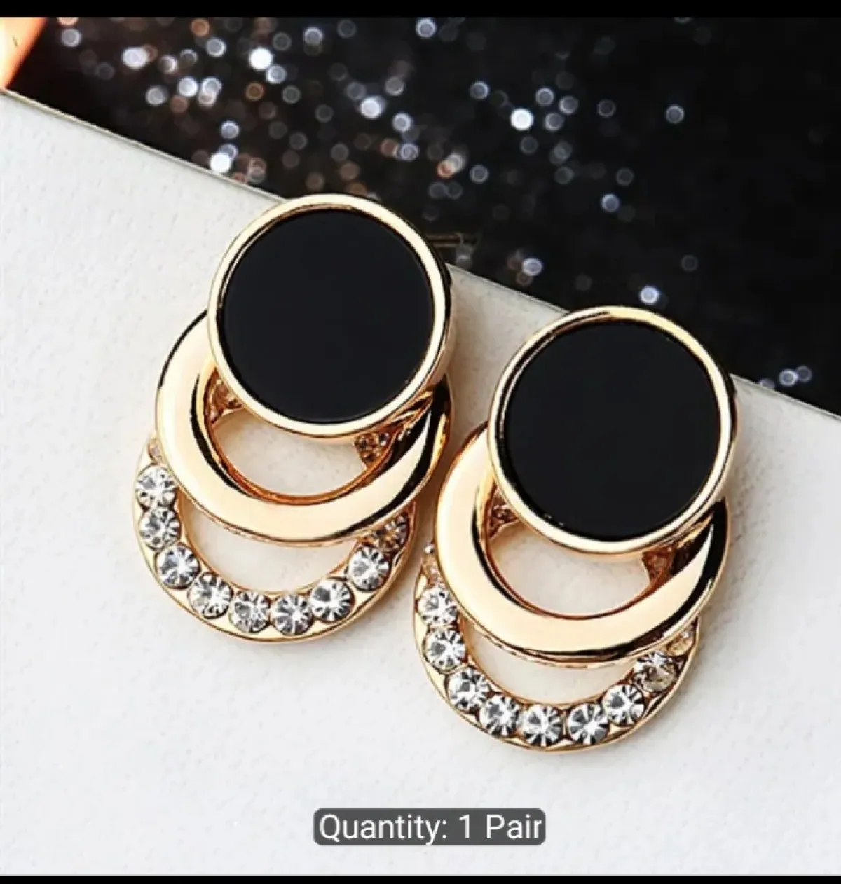 Women geometric acrylic stud earrings - Image 2