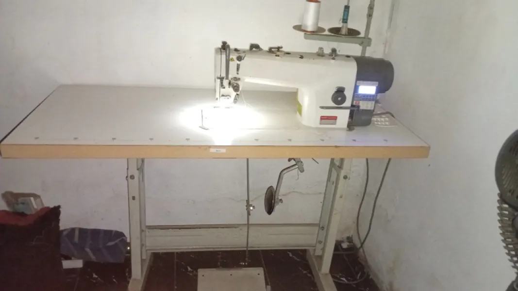 GEMSY Direct Drive industrial sewing machine