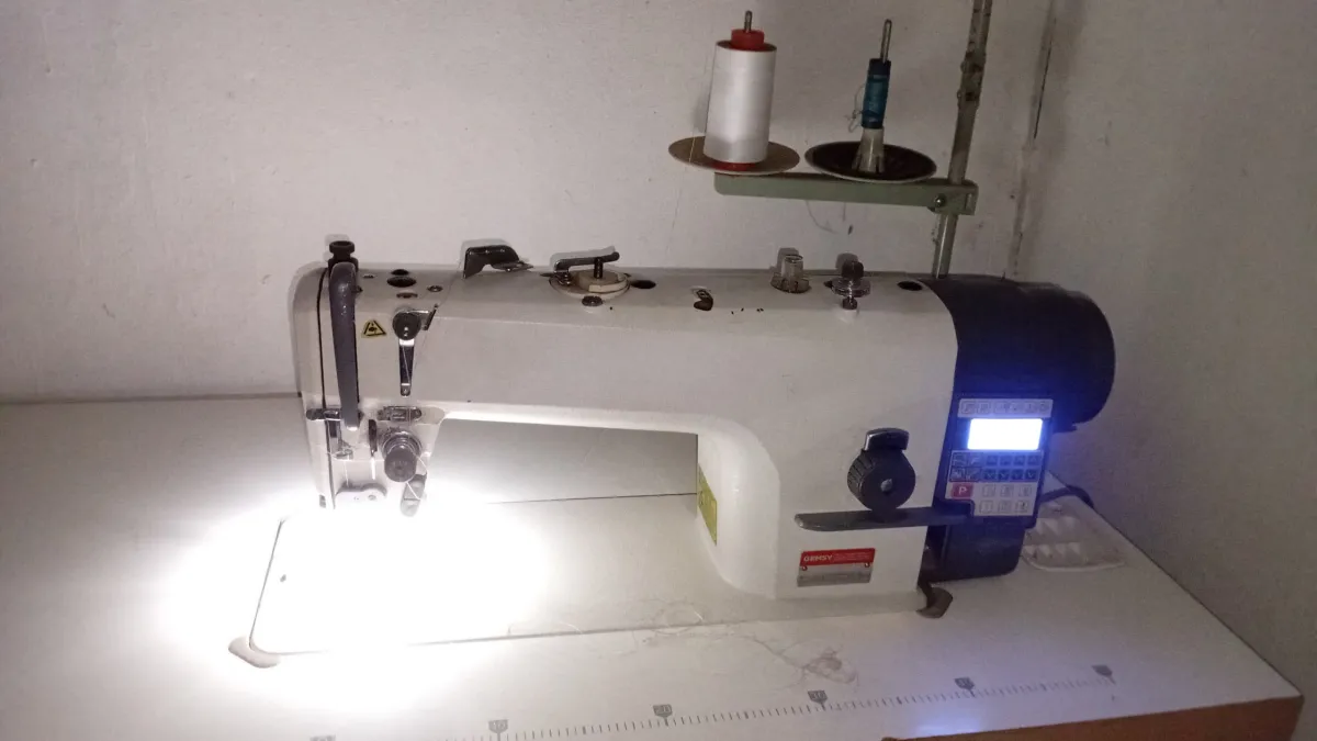 GEMSY Direct Drive industrial sewing machine - Image 2