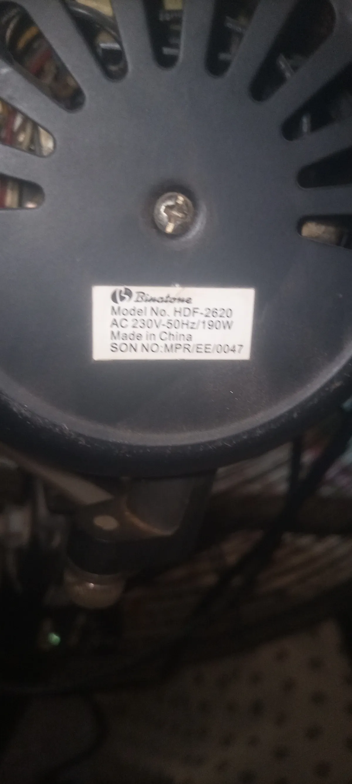 Binatone typhoon series fan - Image 2
