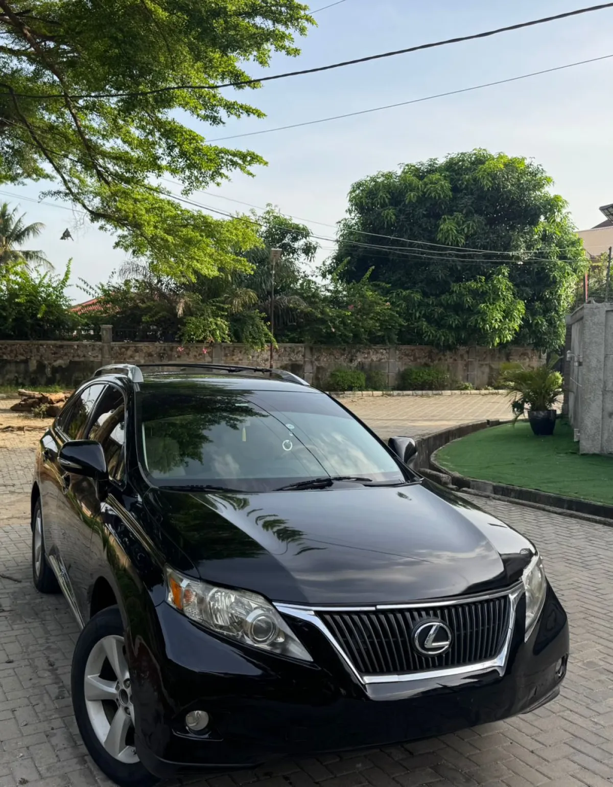 Few Months Used Lexus RX350 2010 Full Option - Image 1