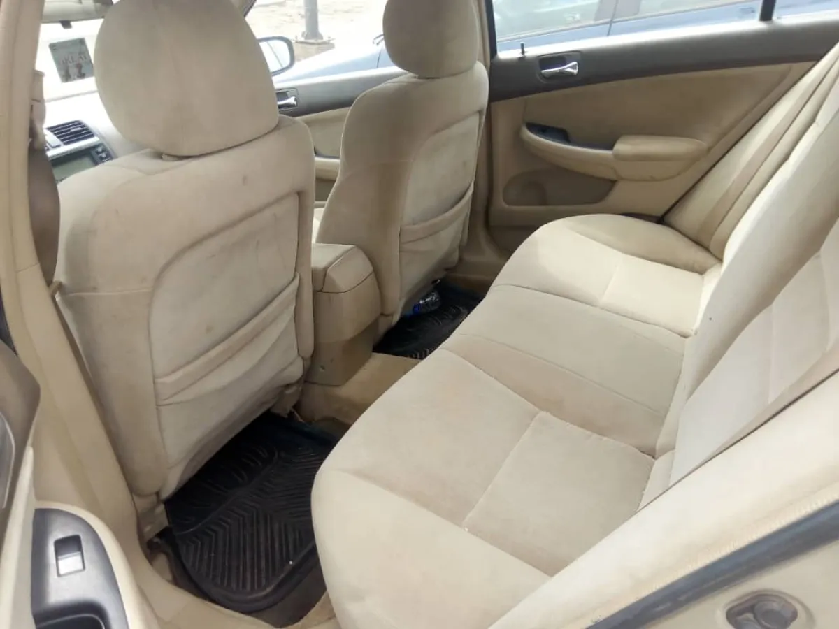 Tokunbo 05 Honda Accord - Image 2