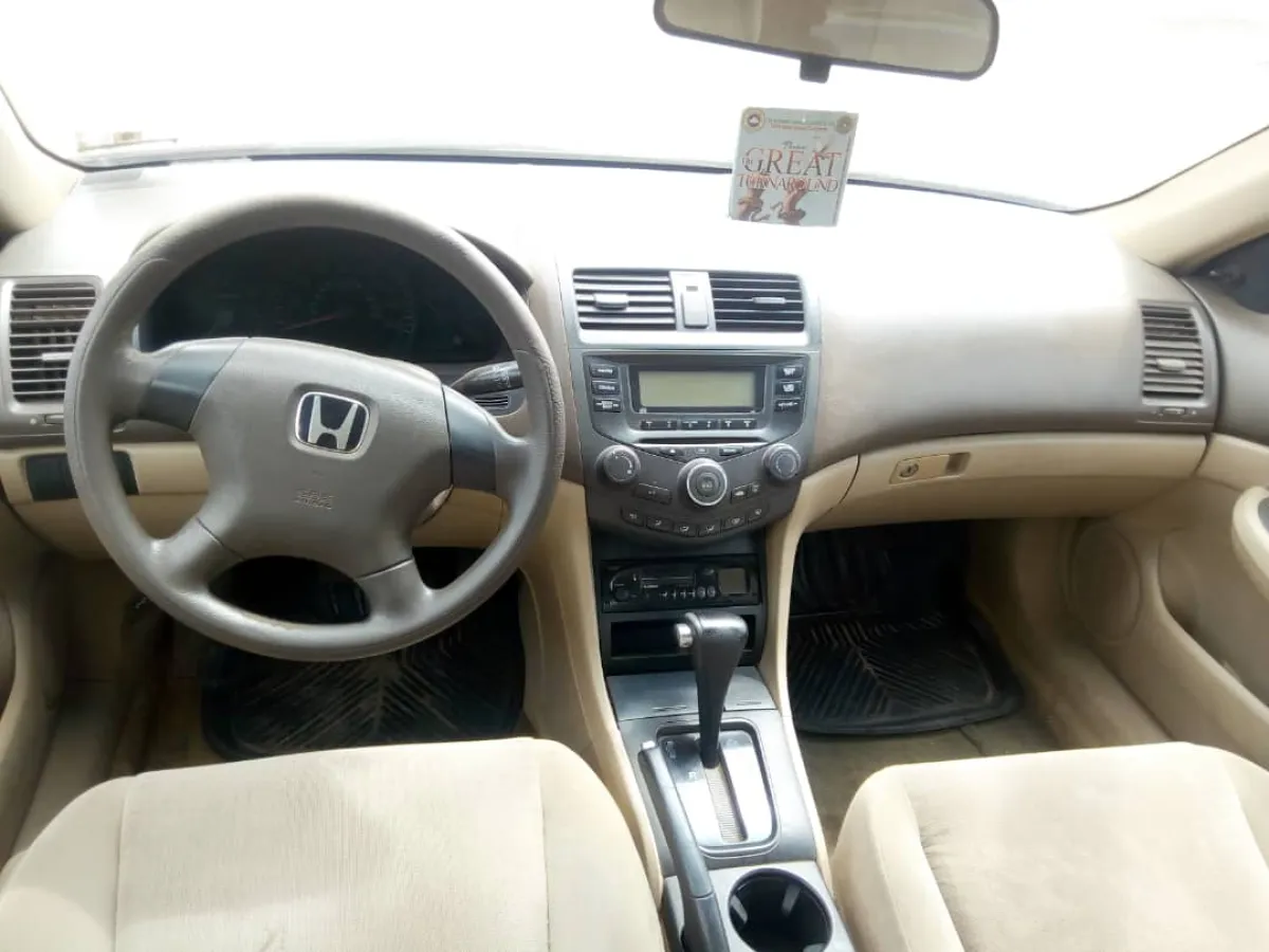 Tokunbo 05 Honda Accord - Image 3