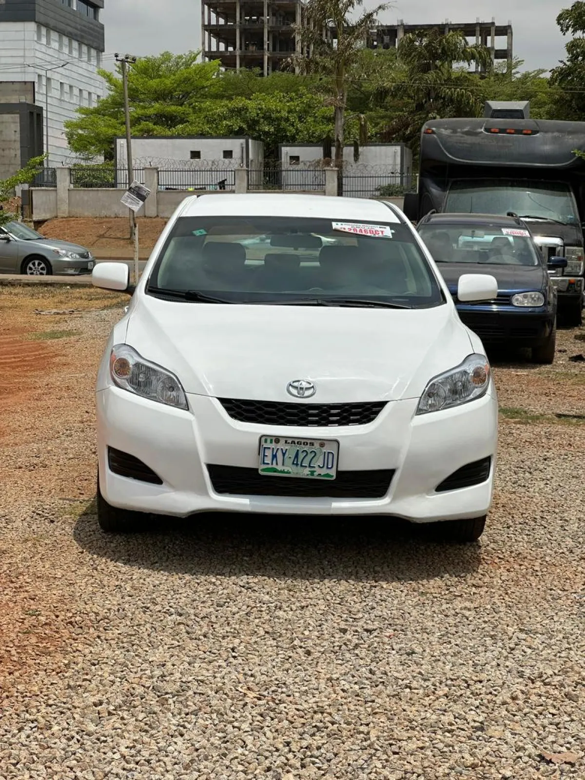 2009 Toyota matrix S - Image 2