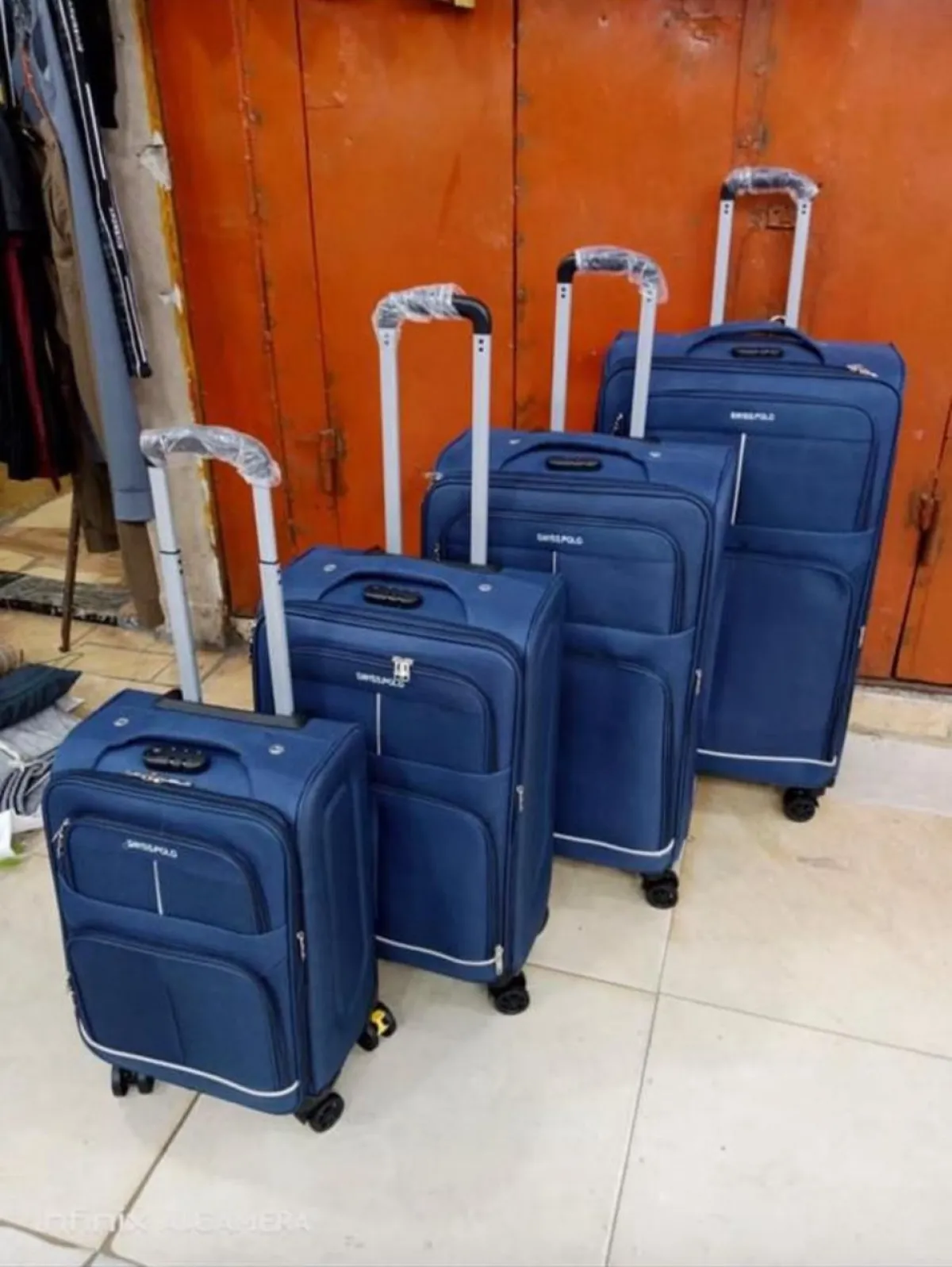 Aoba Luggage box - Image 2