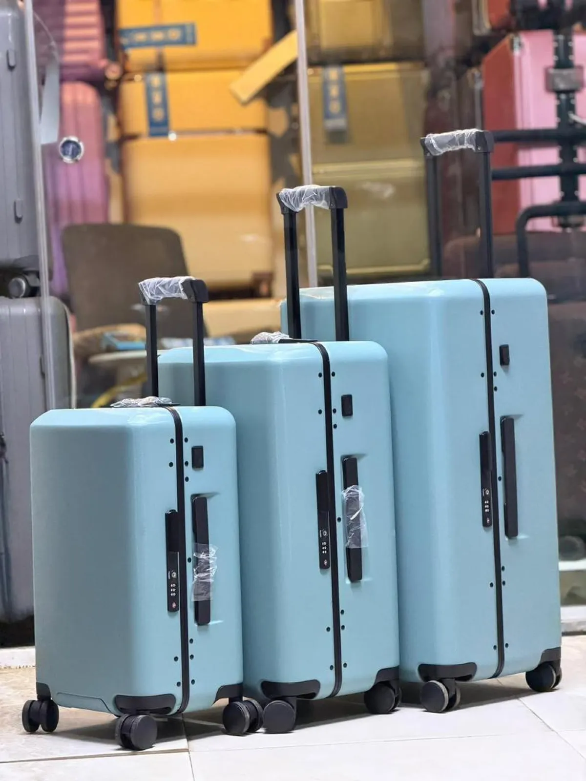 Lingsong Luggage Box - Image 3