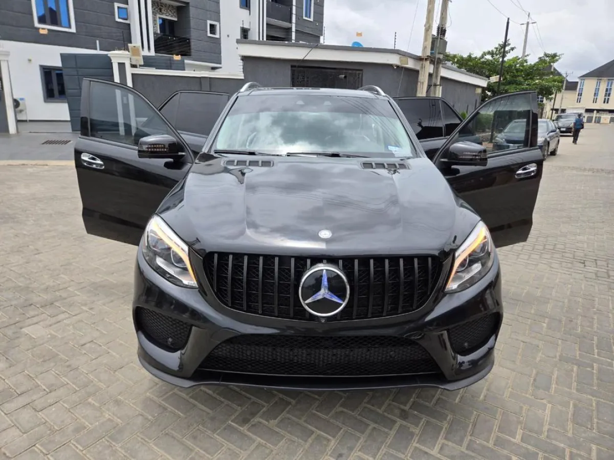 Gle 43 suv - Image 1