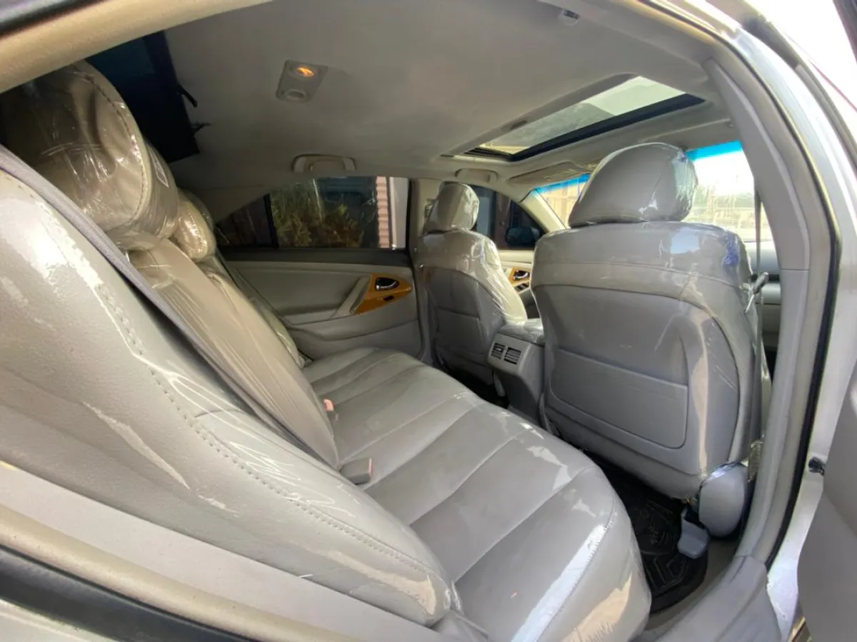 Registered Toyota Camry 2008 XLE - Image 4