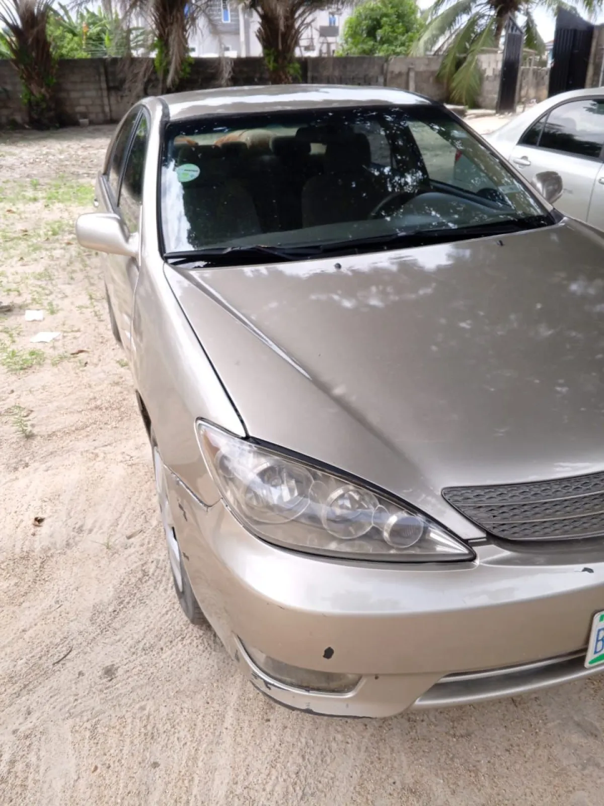 Toyota Camry - Image 4