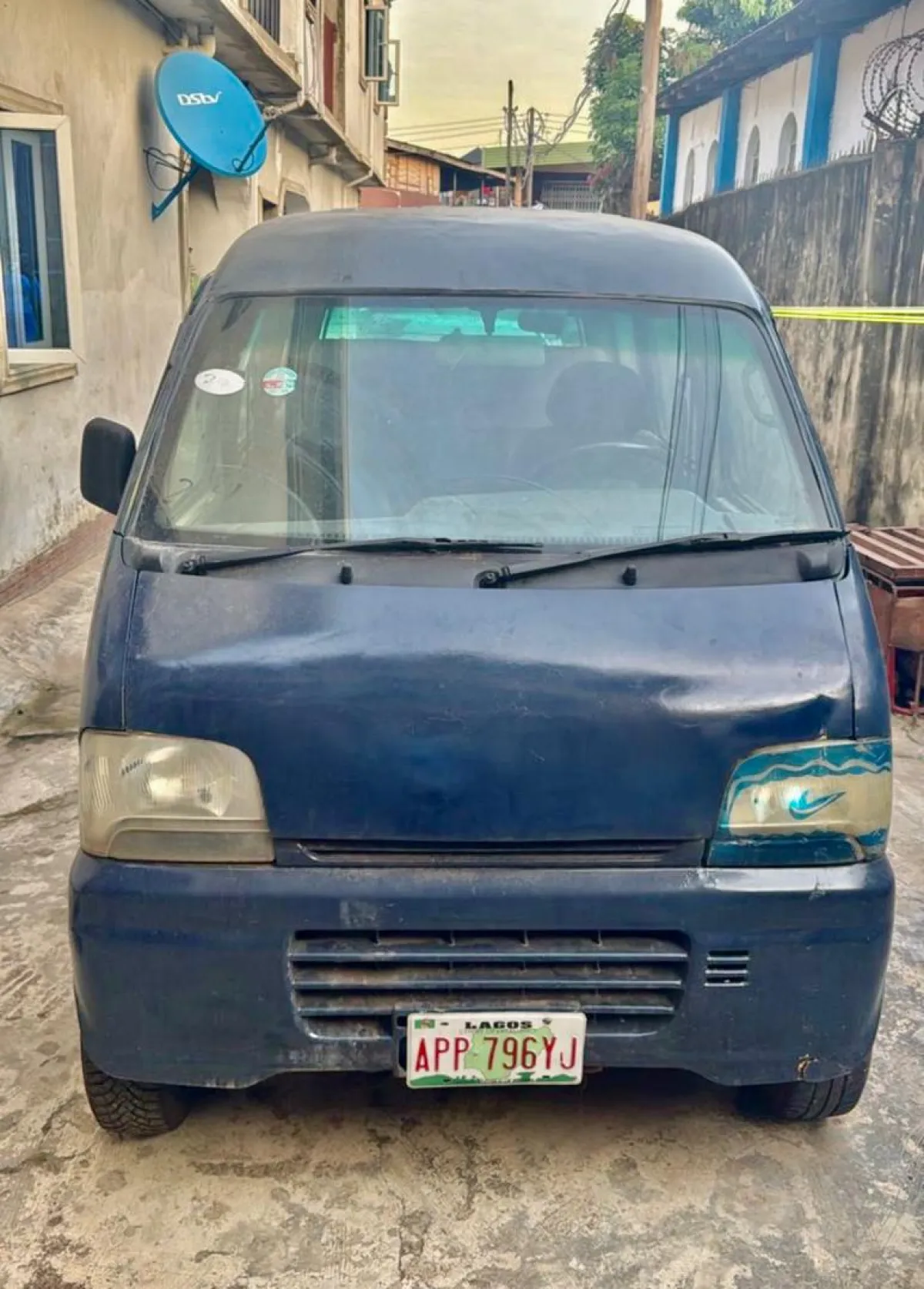 Mini buses - Image 2