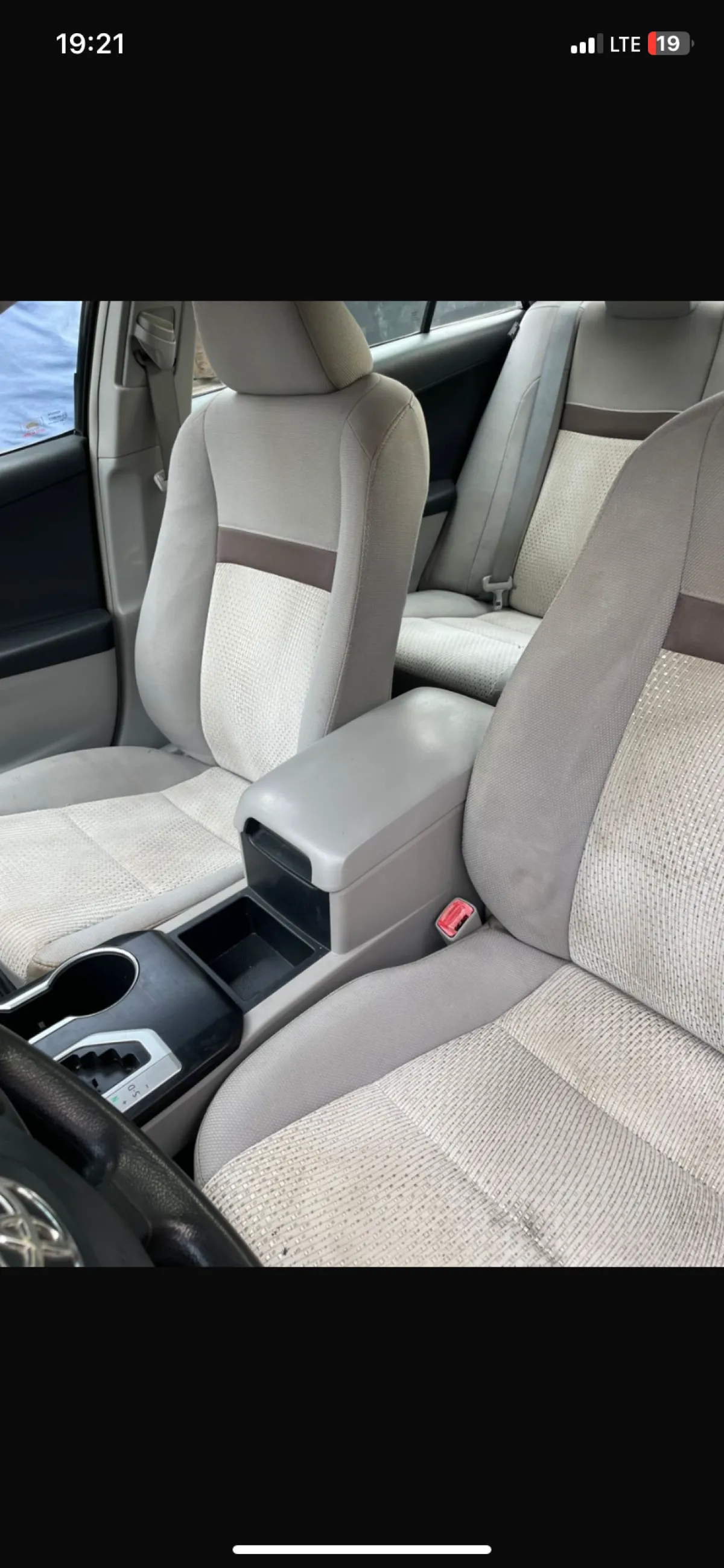 Toyota Camry - Image 8