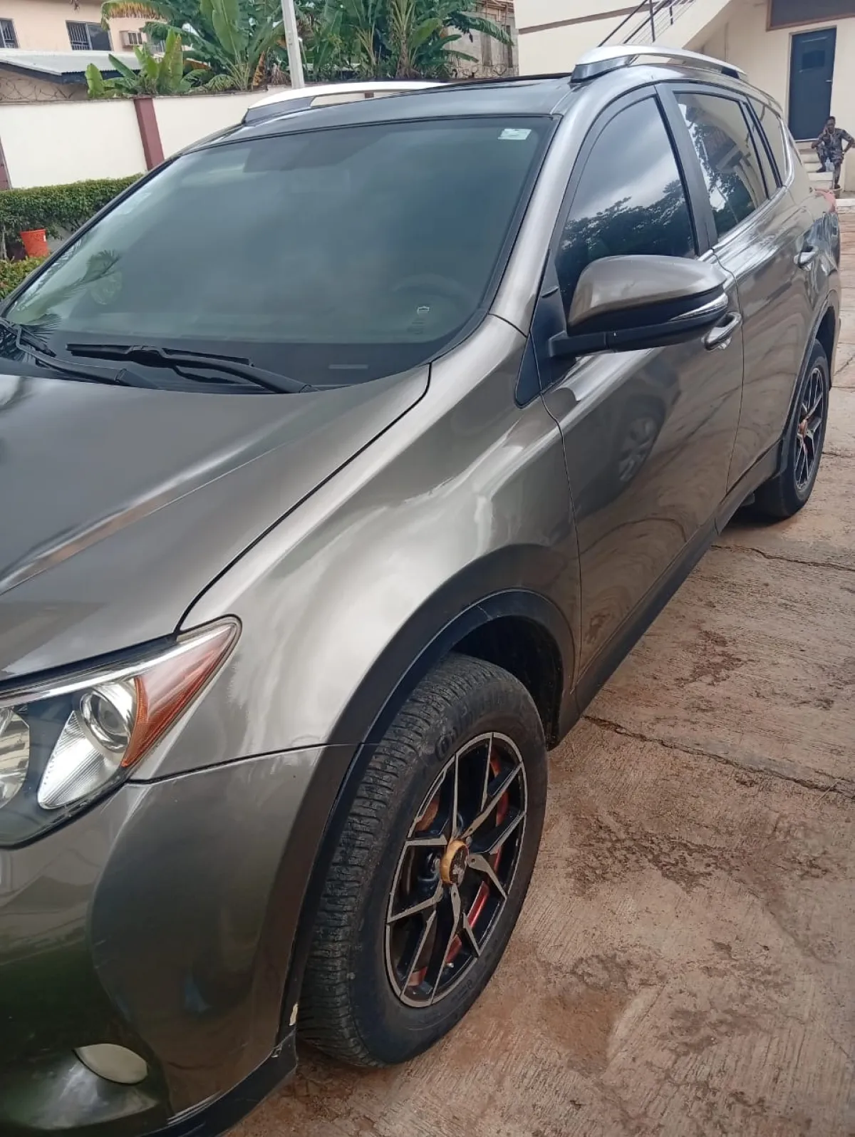 Vehicle - Image 4