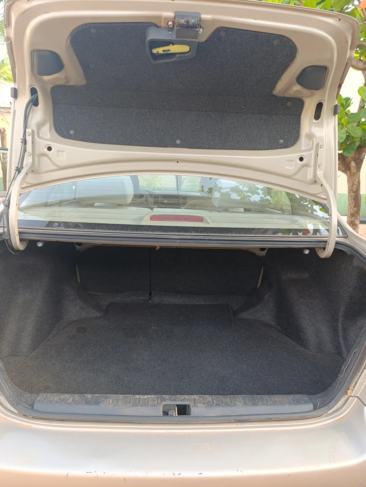 Foreign used Toyota corolla 2005 - Image 7