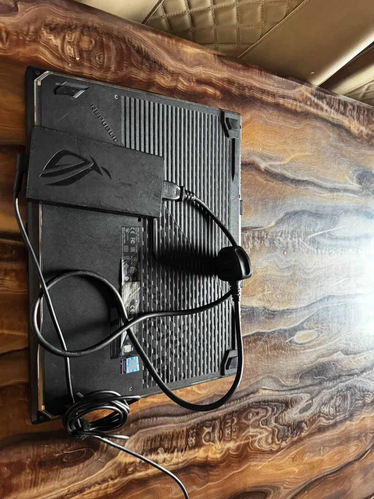 ASUS ROG STRIX GAMING LAPTOP RTX 2060 i7-9th Gen - Image 10