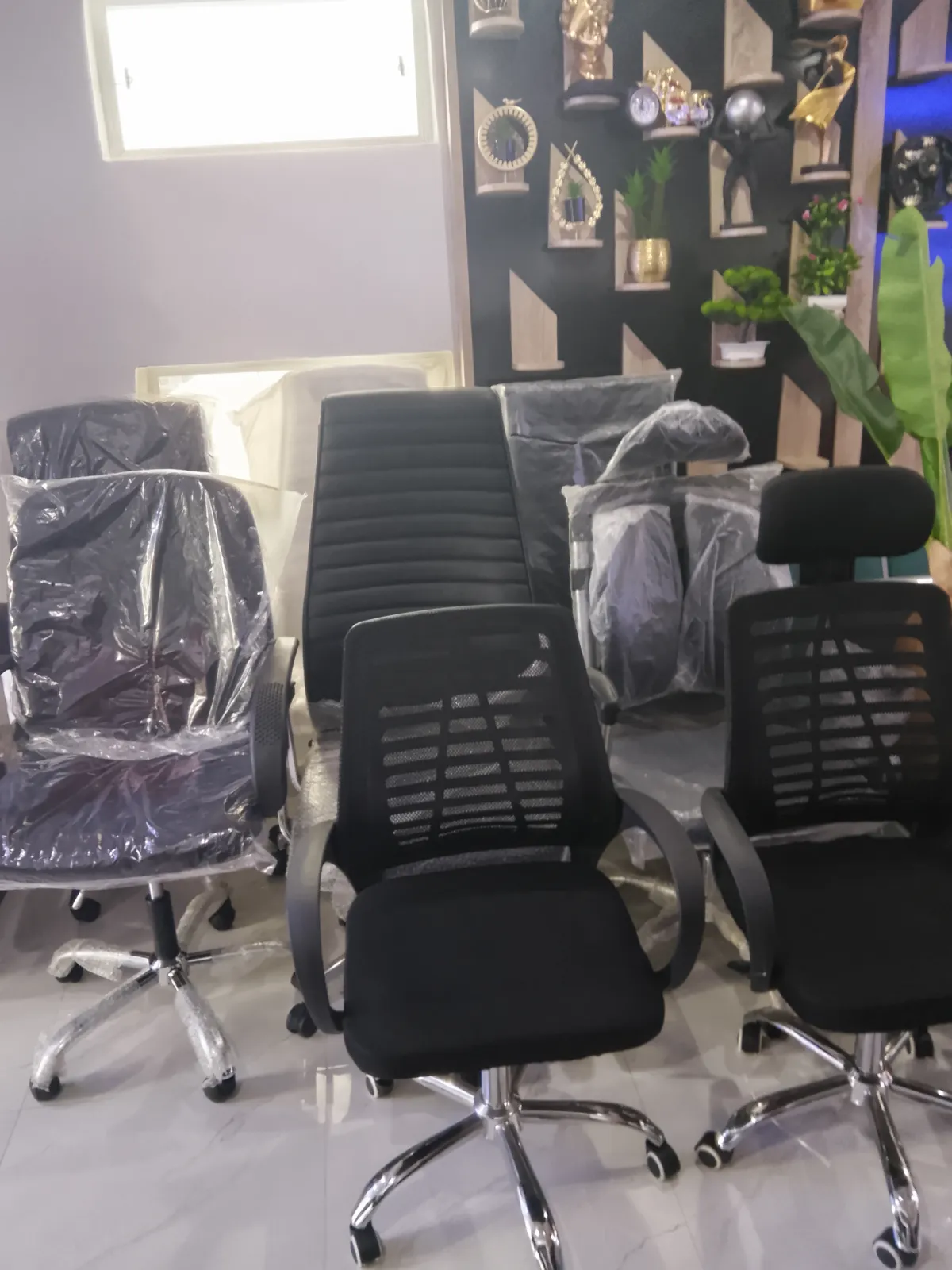 chair - Image 1