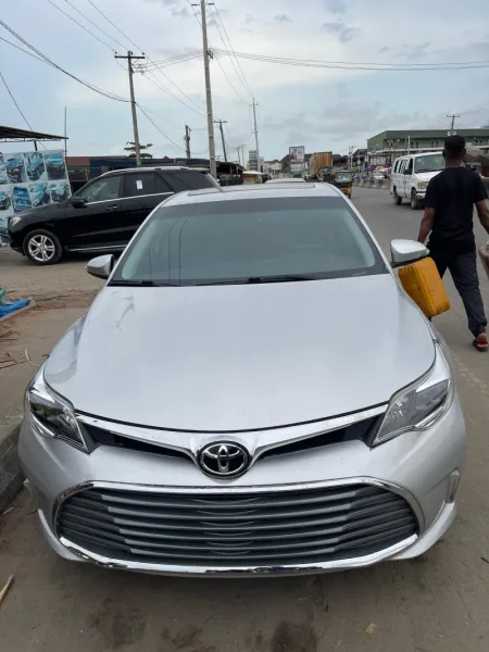 Foreign Used Toyota Avalon 2013 XLE Full Option