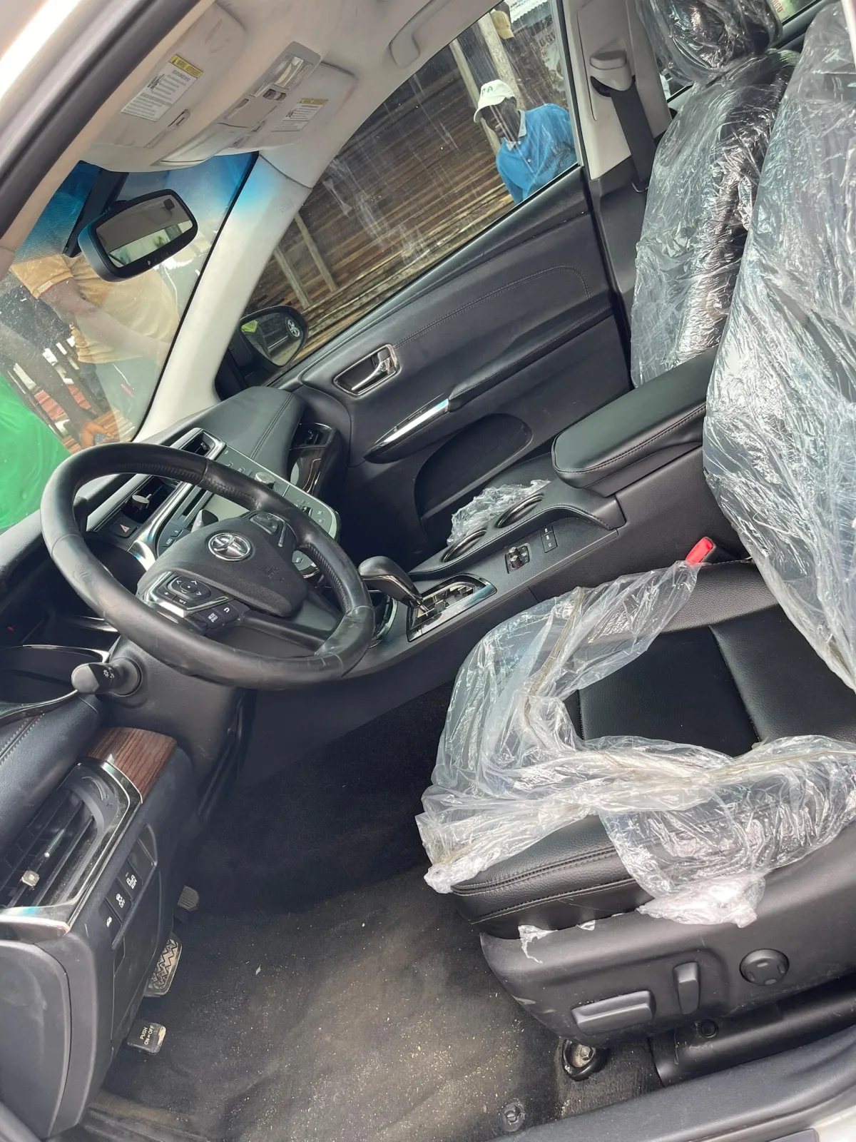 Foreign Used Toyota Avalon 2013 XLE Full Option - Image 4