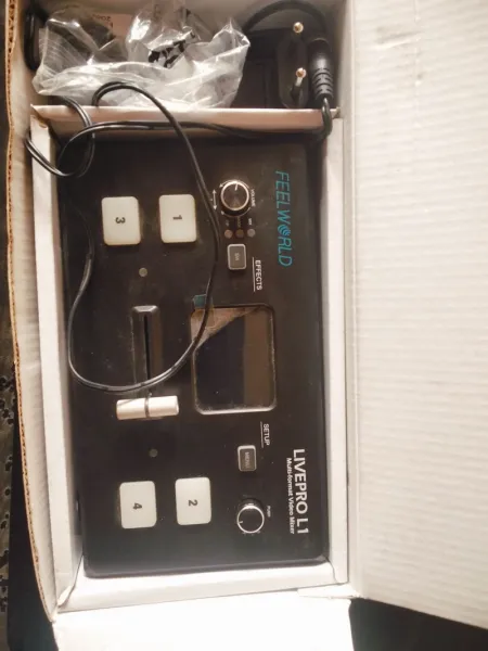 3 months used Freeworld Livepro Video Mixer