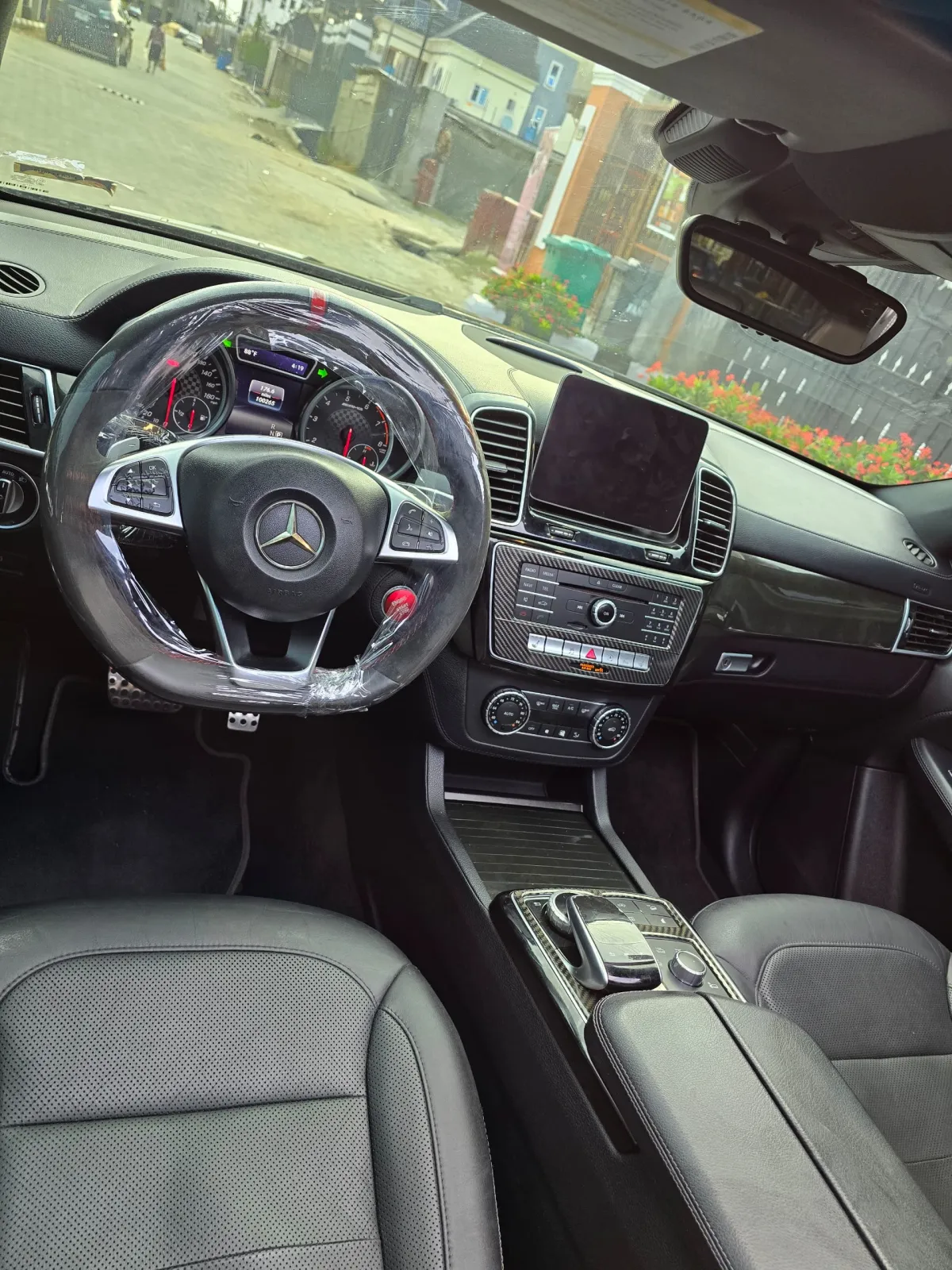 Foreign Used Mercedes Benz GLE43 AMG 2019 BITURBO - Image 5