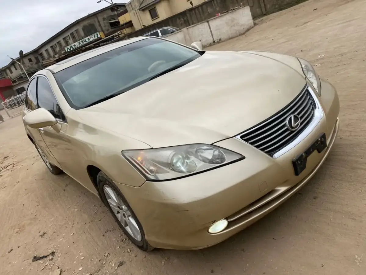 Lexus Es350 - Image 1