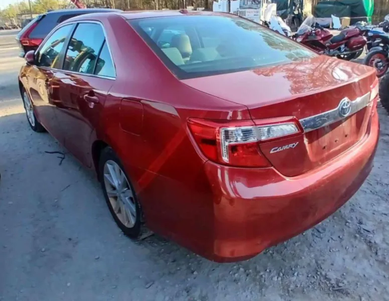 Toyota Camry XLE 2014