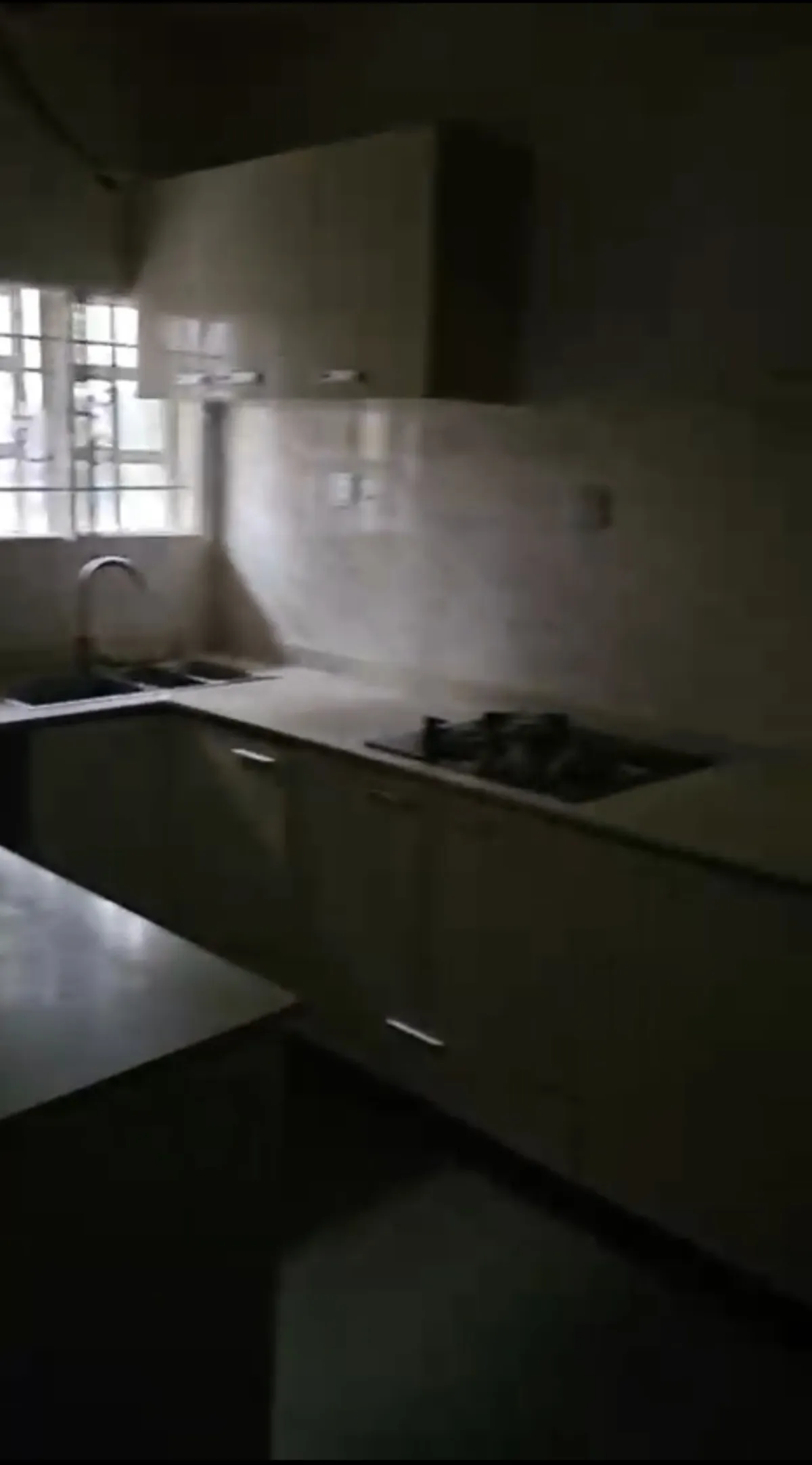 3BED TERRACE DUPLEX - Image 3