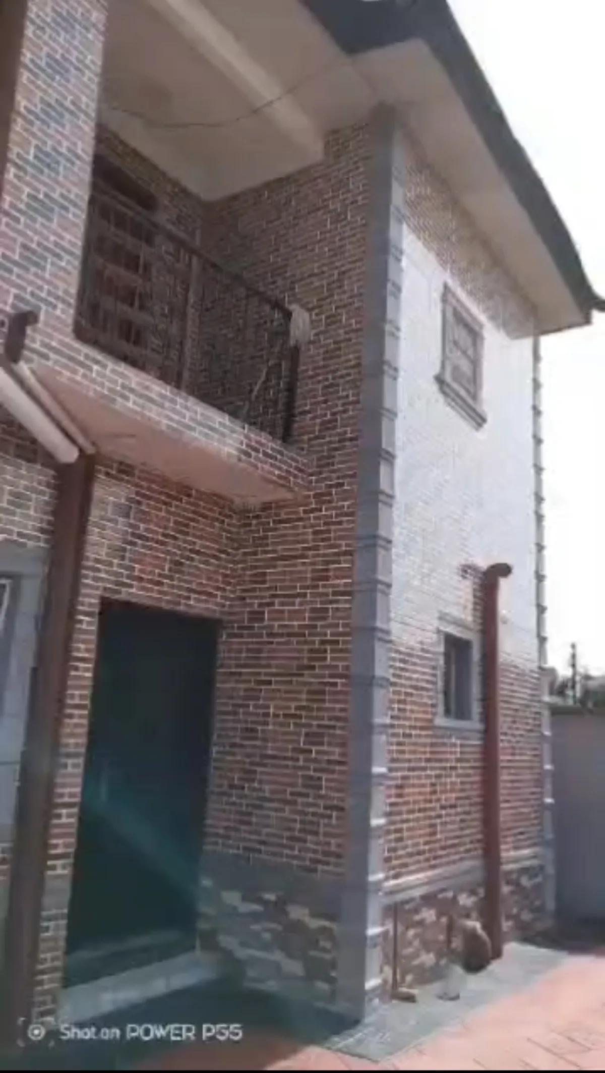 4bed room semi detached duplex - Image 3