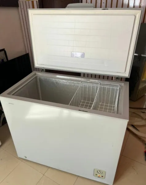 249L Hisense deep freezer