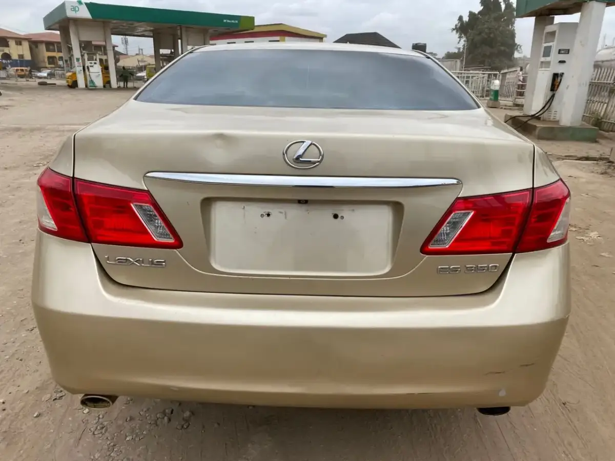 Lexus Es350 - Image 3