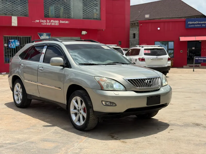 Barely Driven Lexus RX350 2008 Full Option