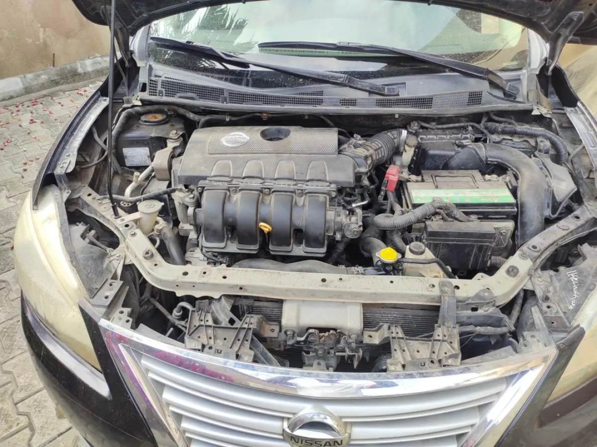 2015 Sentra 1. 8s - Image 2