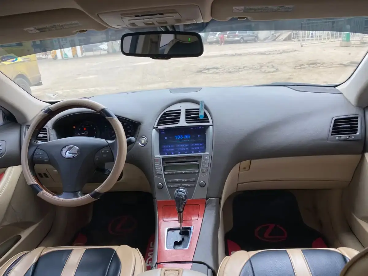 Lexus Es350 - Image 4