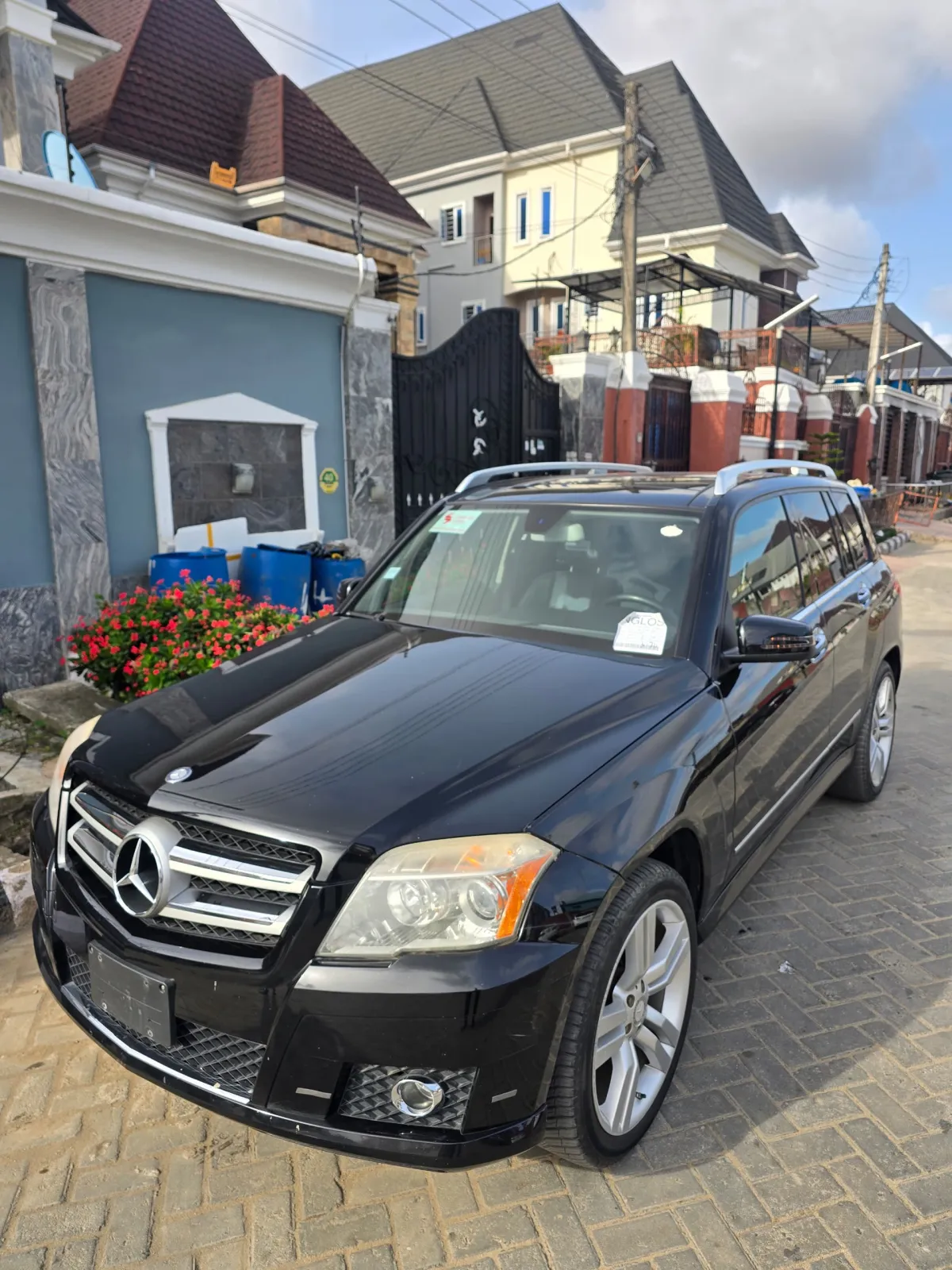 Foreign Used Mercedes Benz GLK350 2012 Fullest Option 4matic - Image 1