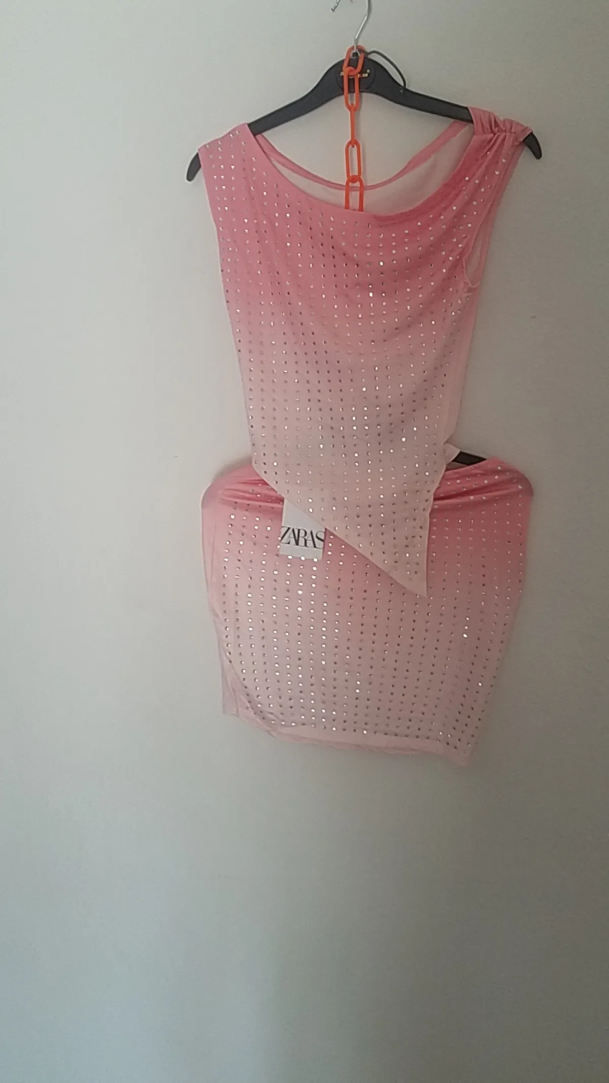 Clothes - Image 3